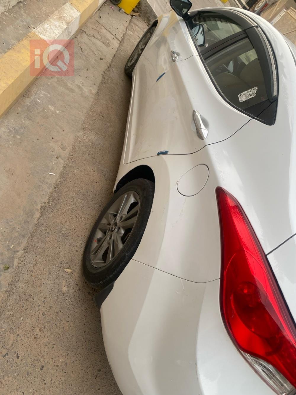 هيونداي النترا